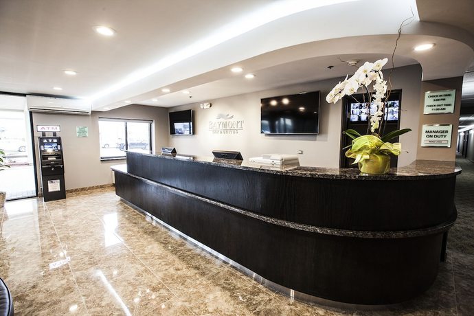 Imagen de los interiores del Hotel Baymont by Wyndham Glenview. Foto 18