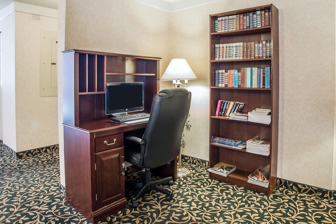 Imagen de los interiores del Hotel Baymont by Wyndham Great Falls City Center. Foto 15