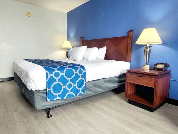 Imagen de la habitación del Hotel Baymont by Wyndham Hannibal. Foto 9