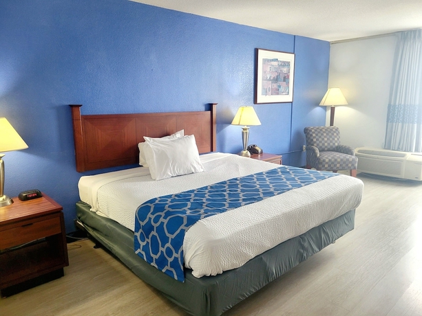 Imagen de la habitación del Hotel Baymont by Wyndham Hannibal. Foto 14
