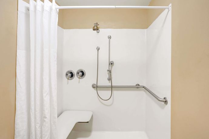 Imagen de la habitación del Hotel Baymont by Wyndham Jacksonville/Butler Blvd. Foto 12