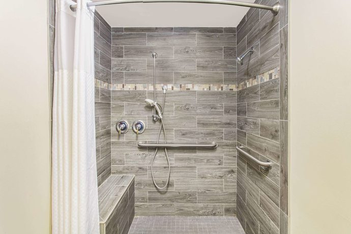 Imagen de la habitación del Hotel Baymont by Wyndham Jacksonville/Butler Blvd. Foto 14