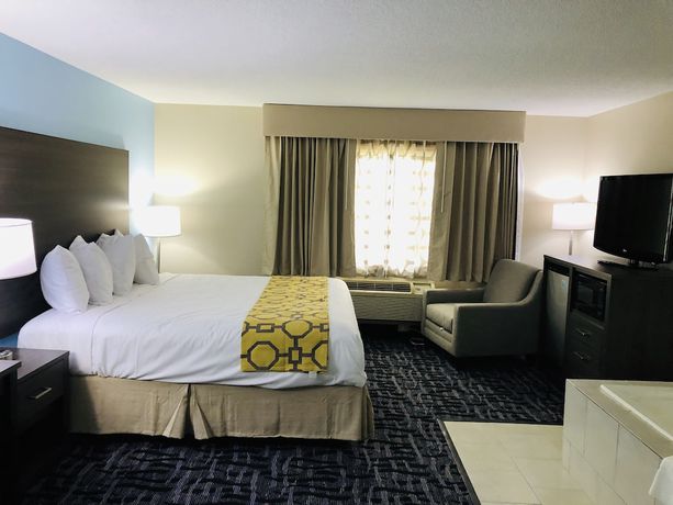 Imagen de la habitación del Hotel Baymont by Wyndham Joliet. Foto 9