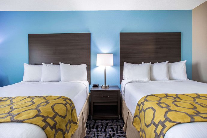 Imagen de la habitación del Hotel Baymont by Wyndham Joliet. Foto 16