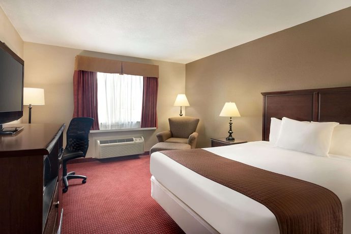 Imagen de la habitación del Hotel Baymont by Wyndham Kansas City KU Medical Center. Foto 4