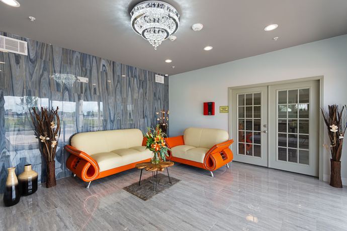 Imagen de los interiores del Hotel Baymont by Wyndham Kingwood. Foto 17