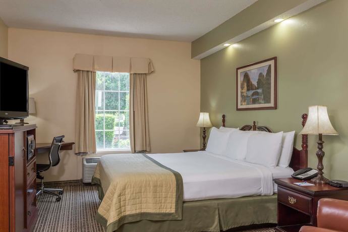 Imagen de la habitación del Hotel Baymont by Wyndham Lakeland. Foto 3