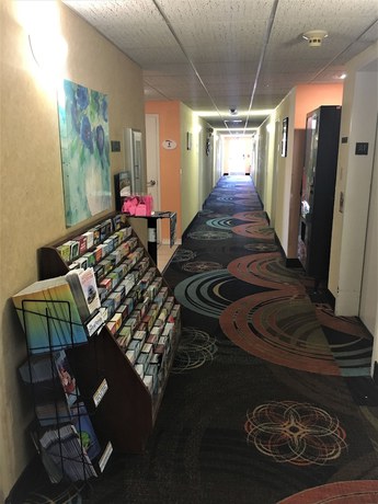 Imagen de los interiores del Hotel Baymont by Wyndham Lakeland. Foto 10