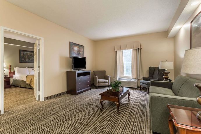 Imagen de la habitación del Hotel Baymont by Wyndham Lakeland. Foto 5