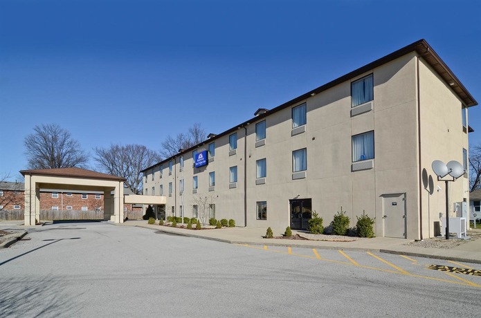 Imagen general del Hotel Baymont by Wyndham Louisville Southwest. Foto 2