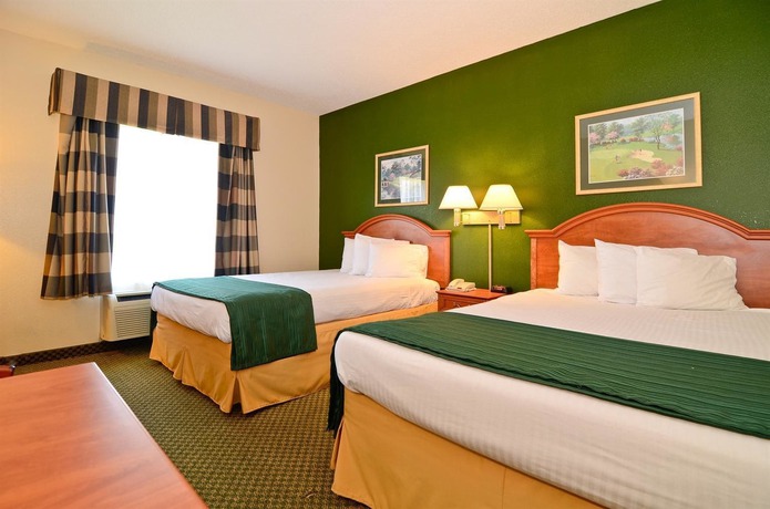 Imagen de la habitación del Hotel Baymont by Wyndham Louisville Southwest. Foto 9