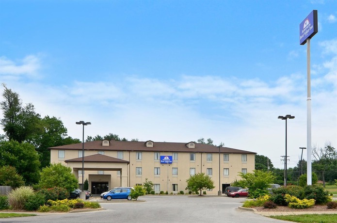 Imagen general del Hotel Baymont by Wyndham Louisville Southwest. Foto 1