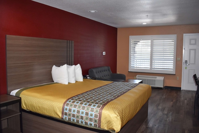 Imagen de la habitación del Hotel Baymont by Wyndham Manteca. Foto 8
