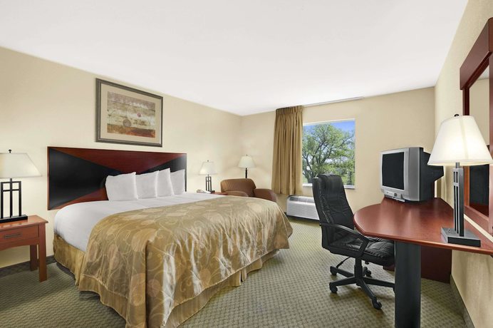Imagen de la habitación del Hotel Baymont by Wyndham Marrero. Foto 10