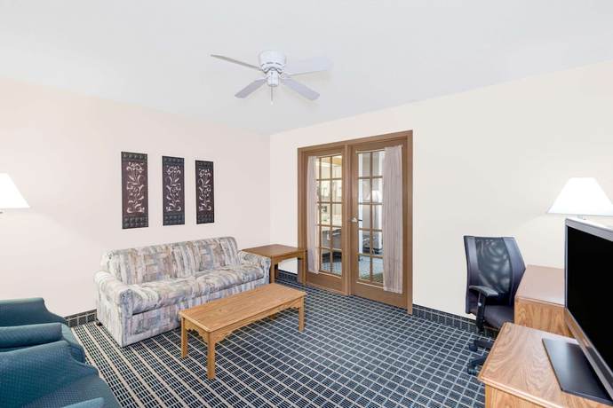 Imagen de la habitación del Hotel Baymont by Wyndham Marshalltown. Foto 4