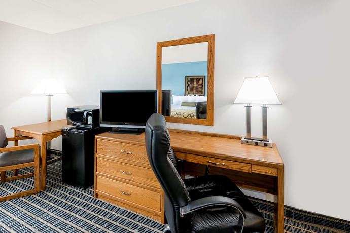 Imagen de la habitación del Hotel Baymont by Wyndham Marshalltown. Foto 12