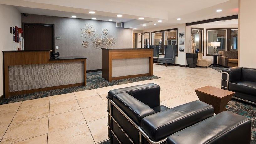 Imagen de los interiores del Hotel Baymont by Wyndham Maumee Toledo. Foto 18
