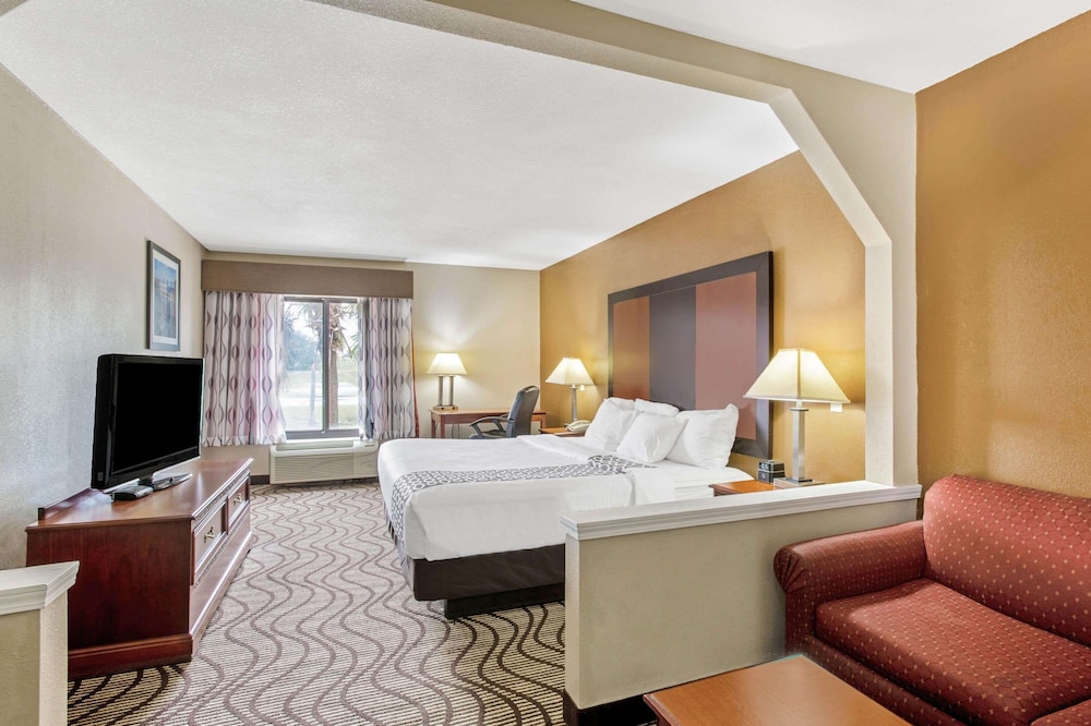 Imagen de la habitación del Hotel Baymont by Wyndham Moss Point. Foto 2