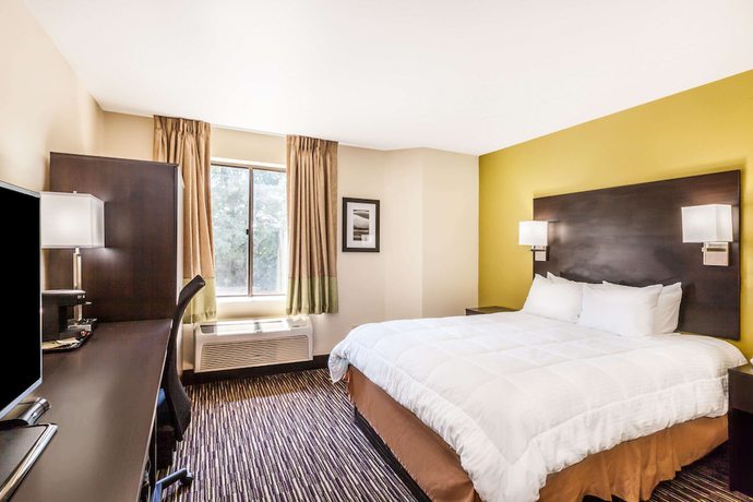 Imagen de la habitación del Hotel Baymont by Wyndham Newark I-95 at University of Delaware. Foto 10