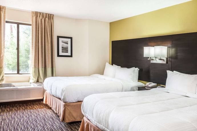 Imagen de la habitación del Hotel Baymont by Wyndham Newark I-95 at University of Delaware. Foto 12
