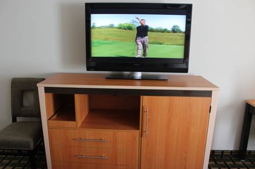 Imagen de la habitación del Hotel Baymont by Wyndham North Dartmouth / Fall River. Foto 5