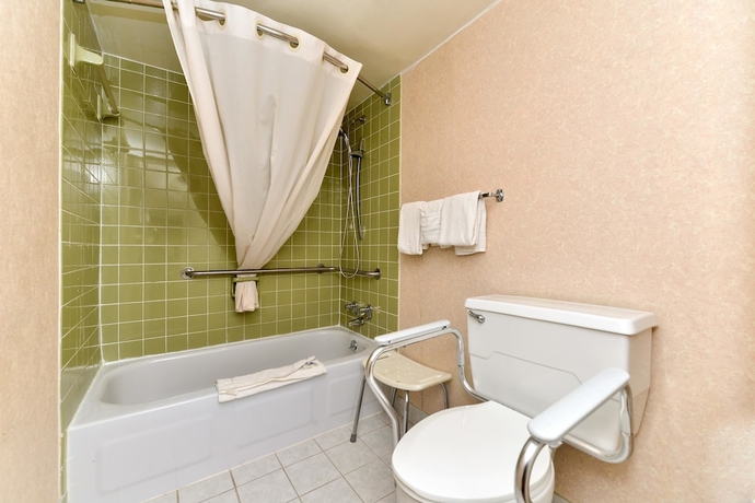 Imagen de la habitación del Hotel Baymont by Wyndham Northwood. Foto 14