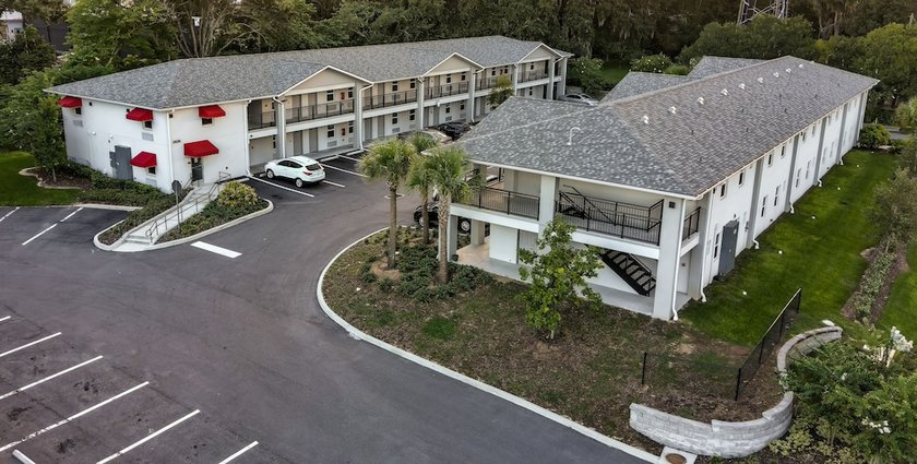 Imagen general del Hotel Baymont by Wyndham Ocala Suites. Foto 3