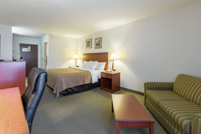 Imagen de la habitación del Hotel Baymont by Wyndham Omaha SW. Foto 10