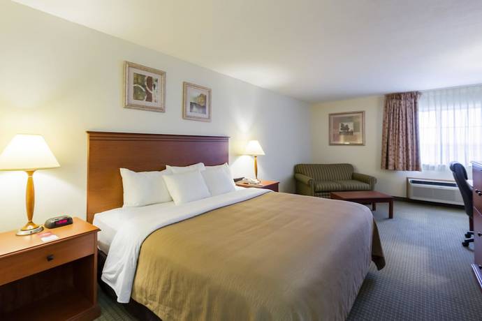 Imagen de la habitación del Hotel Baymont by Wyndham Omaha SW. Foto 12