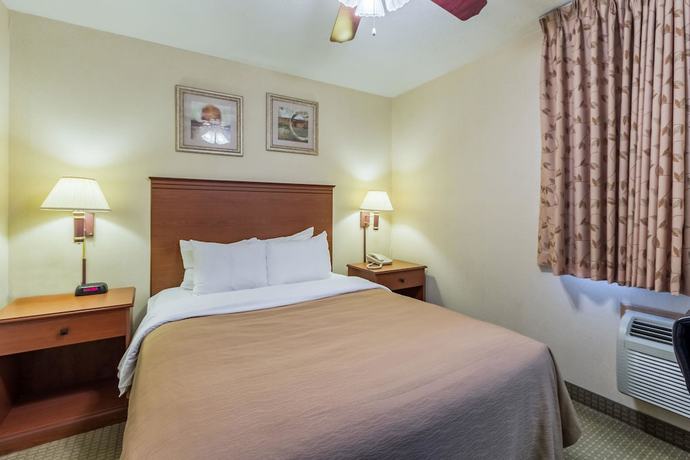 Imagen de la habitación del Hotel Baymont by Wyndham Omaha SW. Foto 13