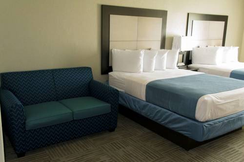 Imagen de la habitación del Hotel Baymont by Wyndham Pensacola. Foto 8