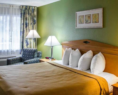 Imagen de la habitación del Hotel Baymont by Wyndham Pensacola at NAS Corry. Foto 7