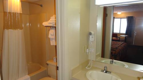 Imagen de la habitación del Hotel Baymont by Wyndham Petoskey. Foto 3