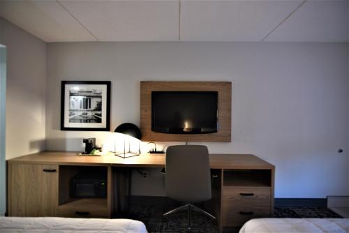 Imagen de la habitación del Hotel Baymont by Wyndham Pine Grove I-81. Foto 7