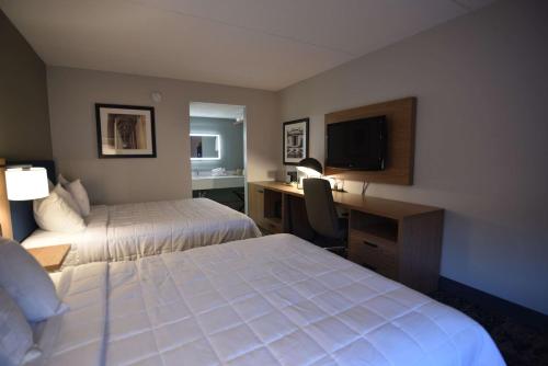Imagen de la habitación del Hotel Baymont by Wyndham Pine Grove I-81. Foto 19