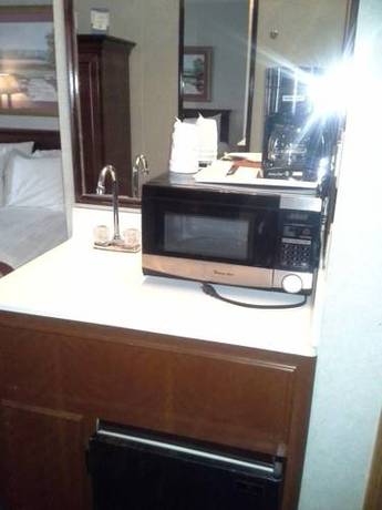 Imagen de la habitación del Hotel Baymont by Wyndham Plainfield/ Indianapolis Arpt Area. Foto 13