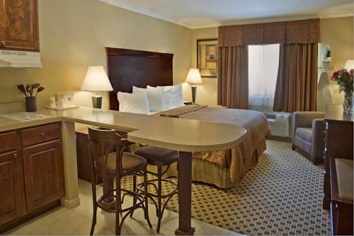 Imagen de la habitación del Hotel Baymont by Wyndham Pompton Plains/Wayne. Foto 11