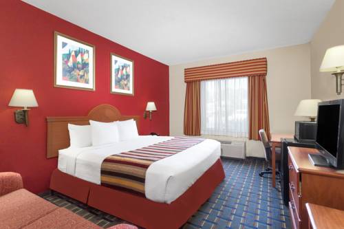 Imagen de la habitación del Hotel Baymont by Wyndham Pooler/Savannah. Foto 6