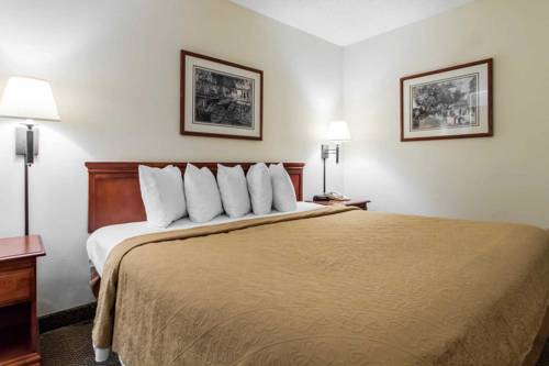Imagen de la habitación del Hotel Baymont by Wyndham Port Wentworth. Foto 5