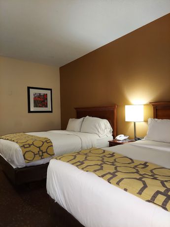 Imagen de la habitación del Hotel Baymont by Wyndham Portage Indiana Dunes. Foto 14