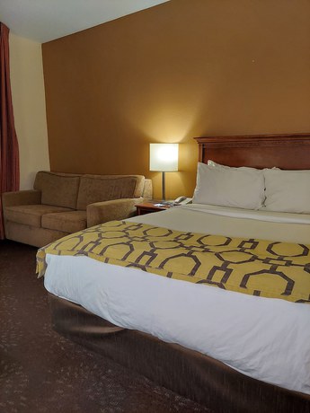 Imagen de la habitación del Hotel Baymont by Wyndham Portage Indiana Dunes. Foto 17