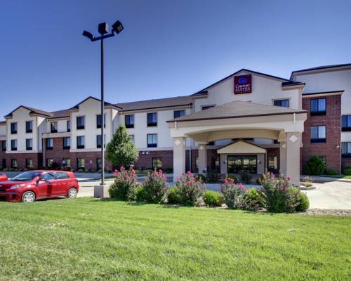 Imagen general del Hotel Baymont by Wyndham Pratt. Foto 1