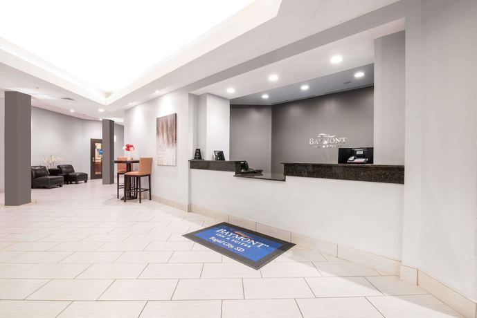 Imagen de los interiores del Hotel Baymont by Wyndham Rapid City. Foto 16