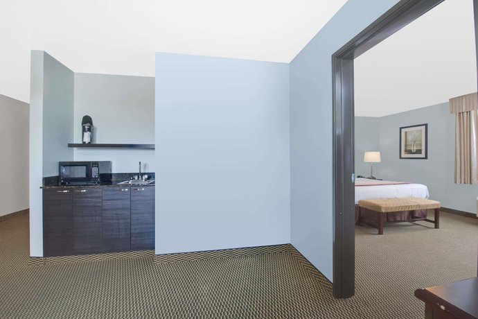 Imagen de la habitación del Hotel Baymont by Wyndham Rapid City. Foto 11