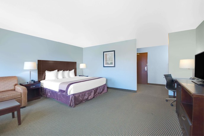 Imagen de la habitación del Hotel Baymont by Wyndham Rapid City. Foto 14