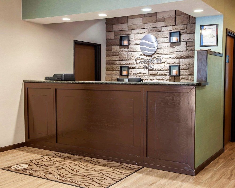 Imagen de los interiores del Hotel Baymont by Wyndham Richmond I-70. Foto 15