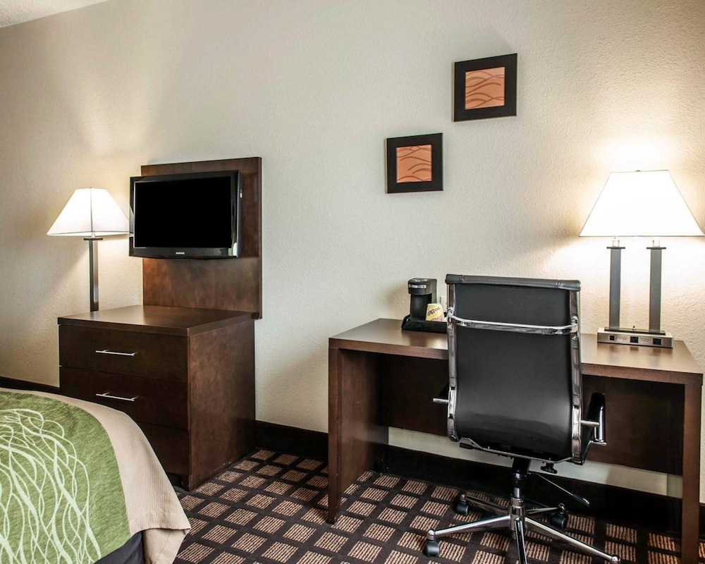 Imagen de la habitación del Hotel Baymont by Wyndham Richmond I-70. Foto 12