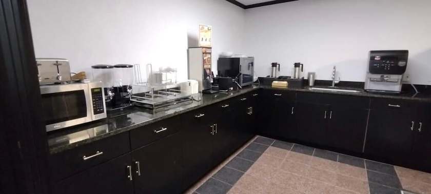 Imagen del bar/restaurante del Hotel Baymont by Wyndham Rock Hill. Foto 6