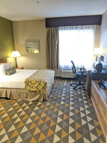 Imagen de la habitación del Hotel Baymont by Wyndham Rockford. Foto 8