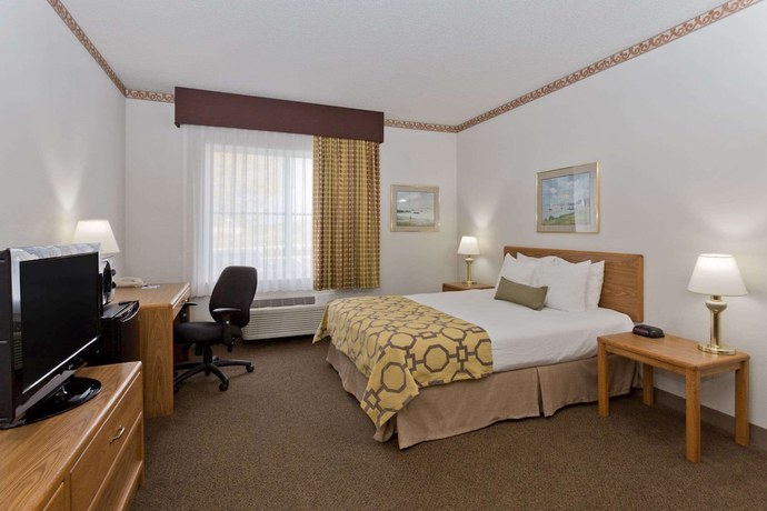 Imagen de la habitación del Hotel Baymont by Wyndham Rockford. Foto 11